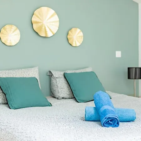 Apartman Le Grand Jany Spacious T4 With Terrace *